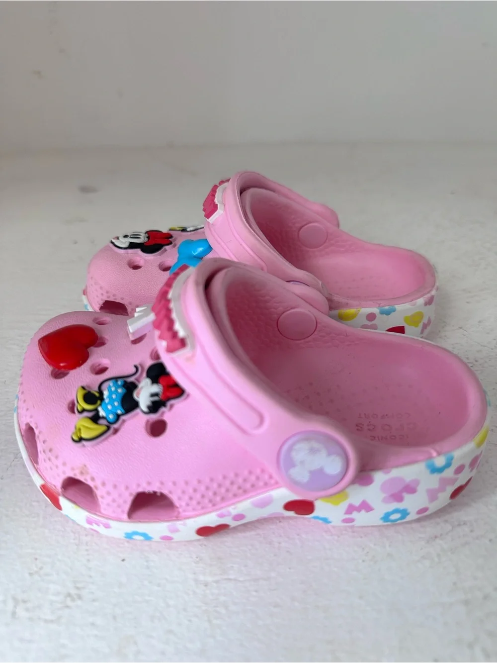 CROCS Kids Pink Minnie Mouse Clog Sandals with Patterned Sole